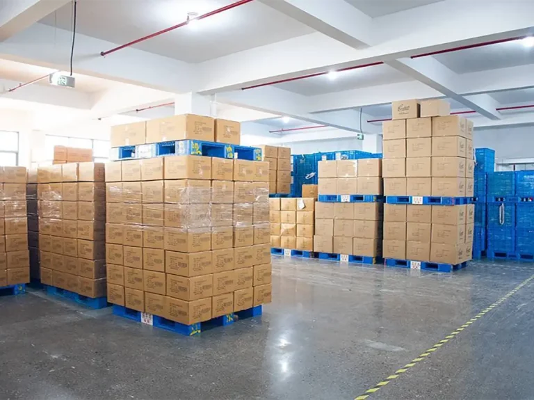 Finished goods warehouse for shipping